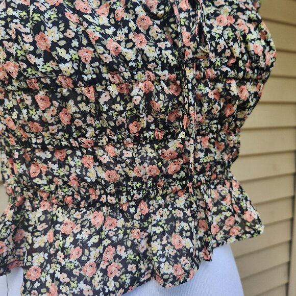 Forever 21 Multicolor Square Neck Crop Top Ditsy Floral Print Blouse - Picture 7 of 12